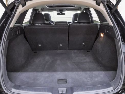 Used 2020 INFINITI QX50 Luxe FWD image 30