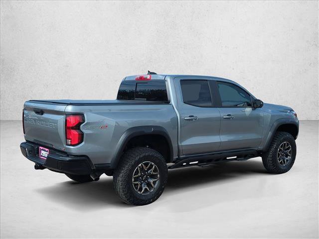 Used 2026 Chevrolet Colorado ZR2 w/ Technology Package AWD/4WD image 5