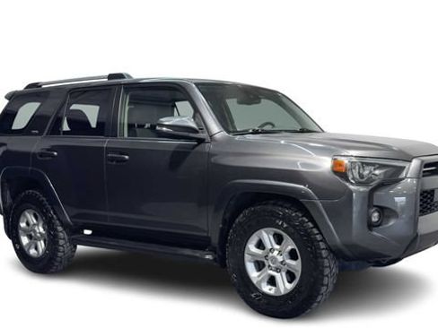 Used 2021 Toyota 4Runner SR5 Premium w/ Moonroof Package RWD image 7
