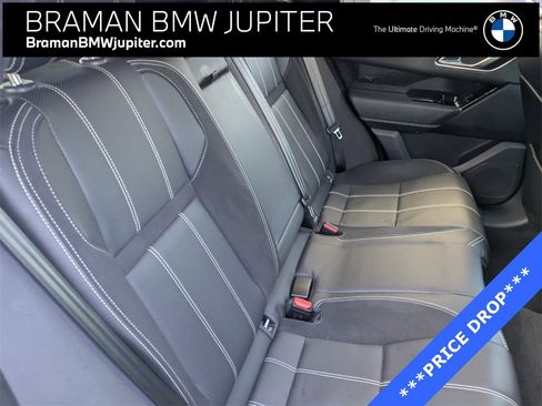 Used 2021 Land Rover Range Rover Velar R-Dynamic S image 29