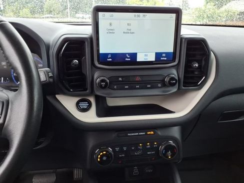 Used 2023 Ford Bronco Sport Heritage w/ Heritage Convenience Package AWD/4WD image 13
