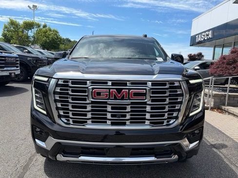 New 2026 GMC Yukon Denali w/ Sun & Power Step Package AWD/4WD image 7