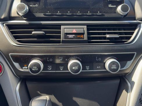 Used 2019 Honda Accord LX image 13
