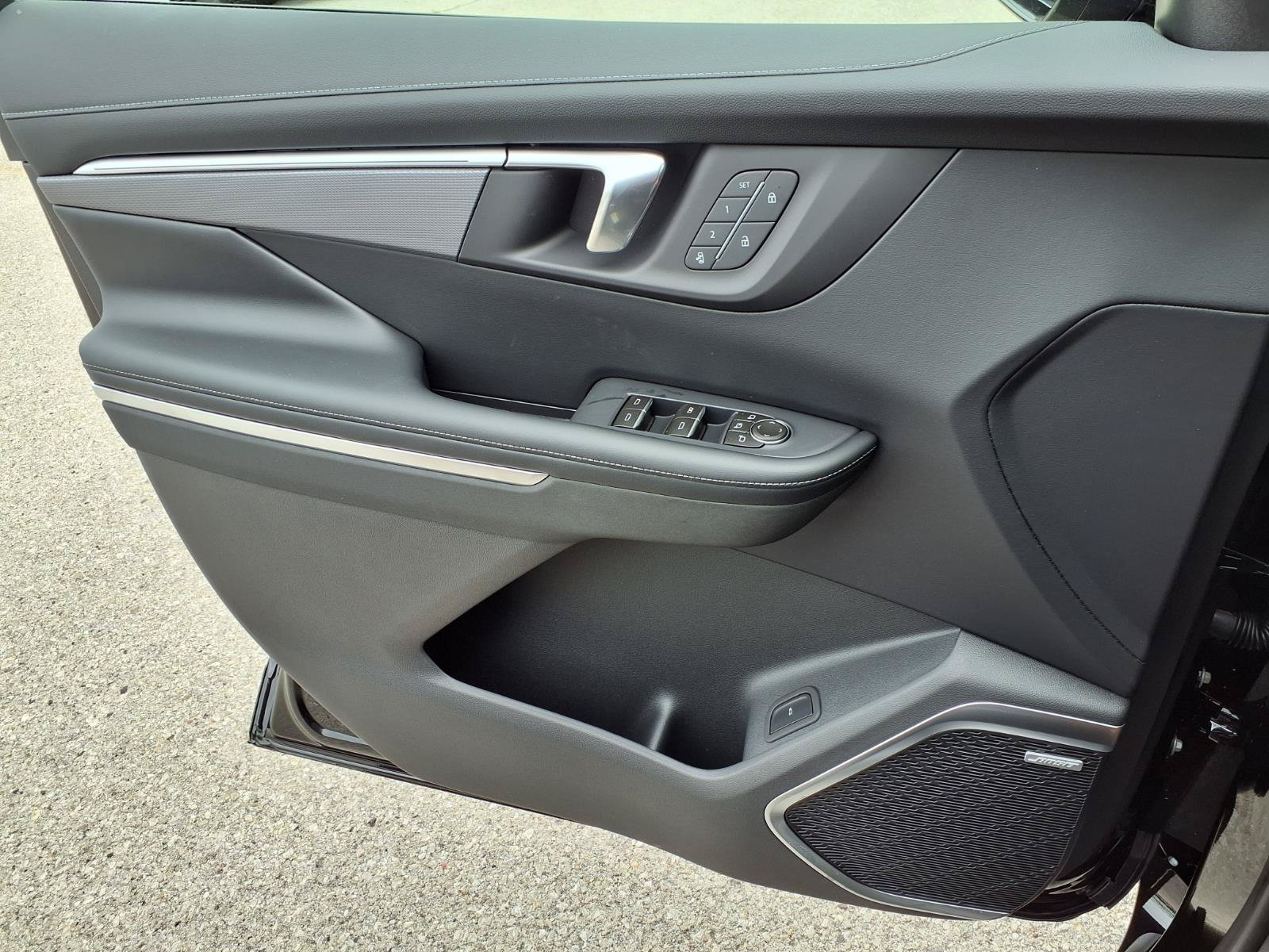 New 2027 Buick Enclave Sport Touring w/ Power Package FWD image 14