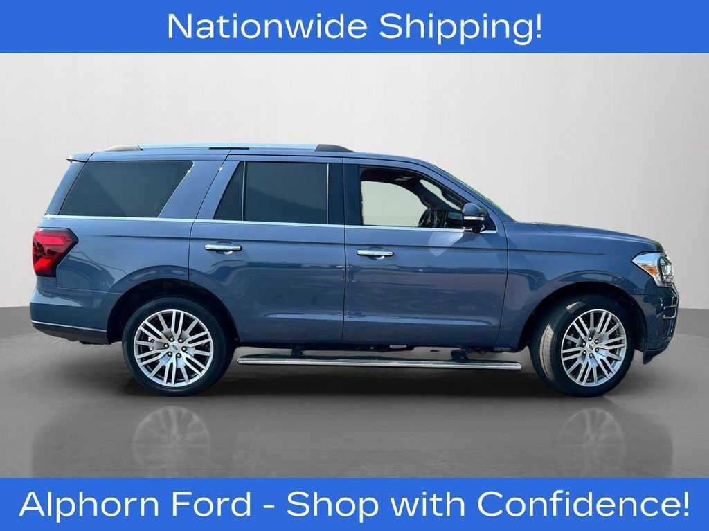 Used 2023 Ford Expedition Limited AWD/4WD image 2