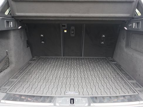 Used 2021 Jaguar F-PACE S image 20