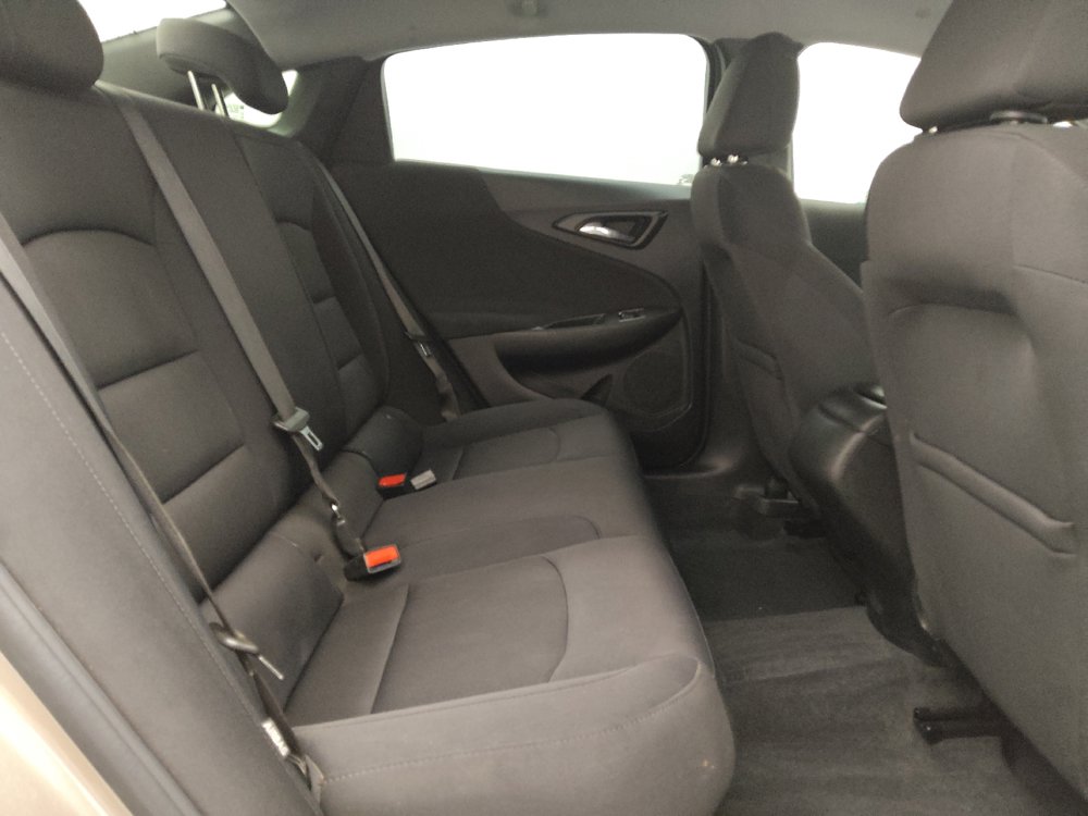 Used 2022 Chevrolet Malibu LS w/ LPO, Convenience Package 1 FWD image 19