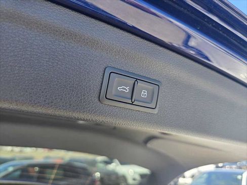 New 2025 Audi Q3 2.0T Premium Plus image 18