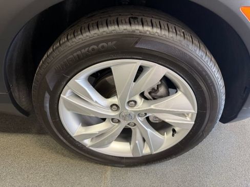Used 2025 Buick Encore GX Preferred FWD image 10
