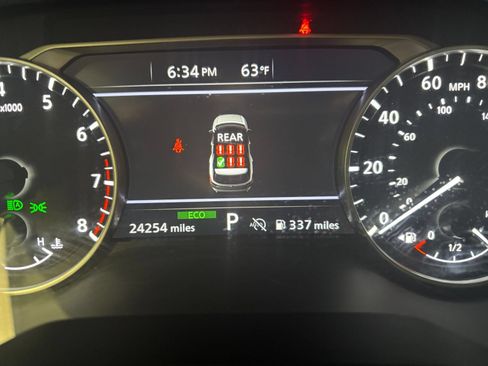 Used 2025 Nissan Pathfinder SV FWD image 45