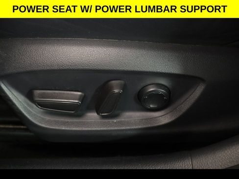 Used 2019 Toyota Avalon Touring image 7