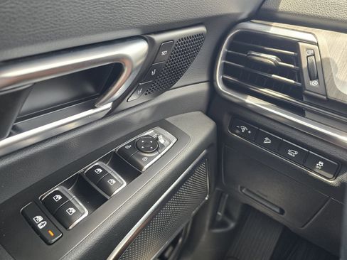 Used 2025 Kia Telluride SX Prestige AWD/4WD image 22