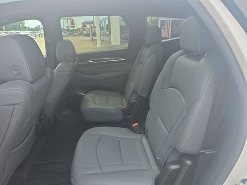 Used 2023 Buick Enclave Essence w/ Experience Buick Package FWD image 19