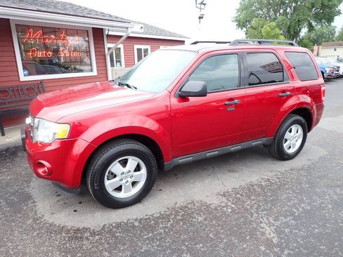 Used 2012 Ford Escape XLT FWD image 3
