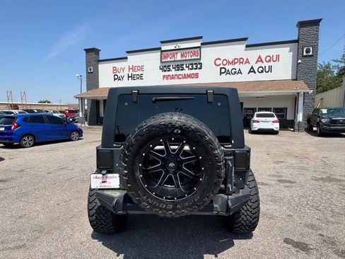 Used 2017 Jeep Wrangler Unlimited Sport w/ Quick Order Package 24S AWD/4WD image 6