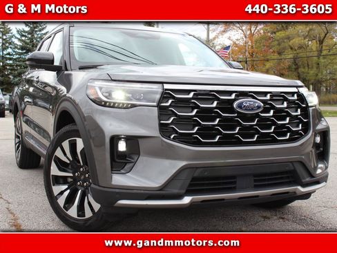 Used 2025 Ford Explorer Platinum w/ LUX Leather Package image 1