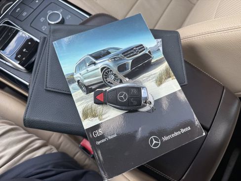Used 2017 Mercedes-Benz GLS 450 4MATIC image 52