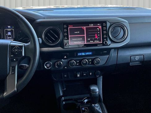 Used 2023 Toyota Tacoma TRD Off-Road AWD/4WD image 3