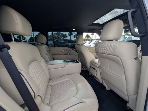 Used 2024 INFINITI QX80 Sensory w/ Cargo Package AWD/4WD image 14