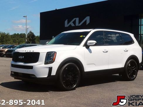 Certified 2022 Kia Telluride SX w/ SX Prestige Package AWD/4WD image 1