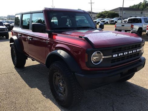 New 2025 Ford Bronco 4-Door w/ Sasquatch Package image 14