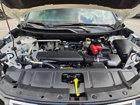 Used 2026 Nissan Rogue SV AWD/4WD image 32