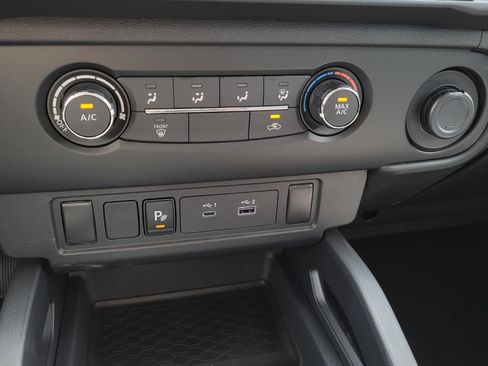 New 2026 Nissan Frontier S image 22