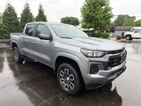 Used 2023 Chevrolet Colorado LT w/ LT Convenience Package AWD/4WD image 7