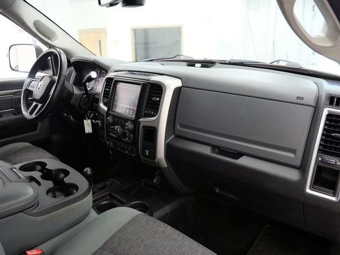 Used 2016 RAM 2500 Power Wagon w/ Luxury Group AWD/4WD image 15