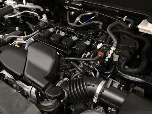 Used 2025 Honda CR-V EX image 11