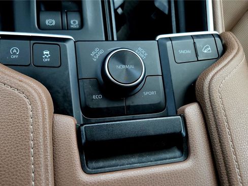 Used 2024 Toyota Grand Highlander Platinum image 37