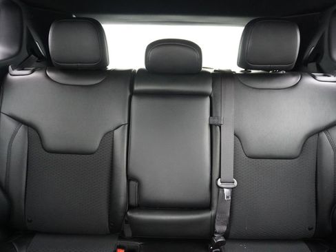 Used 2022 Jeep Compass Altitude w/ Convenience Group image 30