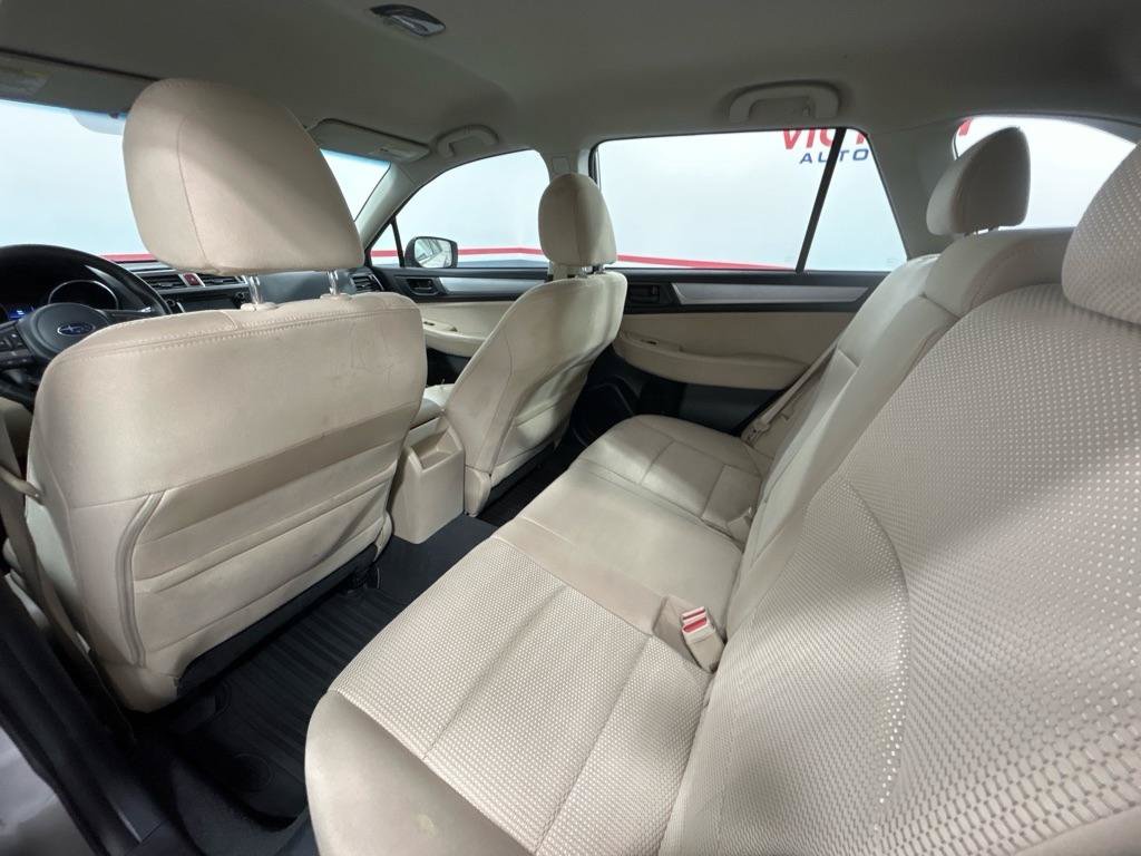 Used 2017 Subaru Outback 2.5i AWD/4WD image 11