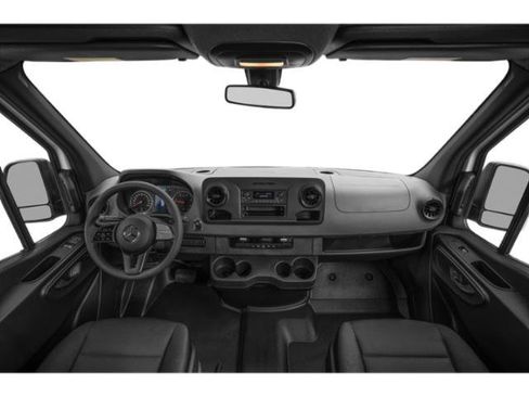 Used 2023 Mercedes-Benz Sprinter 2500 image 7