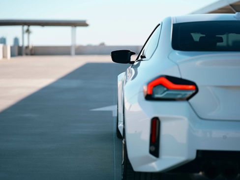 Used 2025 BMW M2 w/ Lighting Package image 8