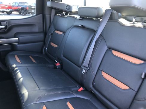 Used 2021 GMC Sierra 1500 AT4 w/ AT4 Premium Package image 11