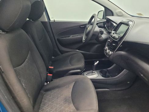 Used 2019 Chevrolet Spark LT image 21