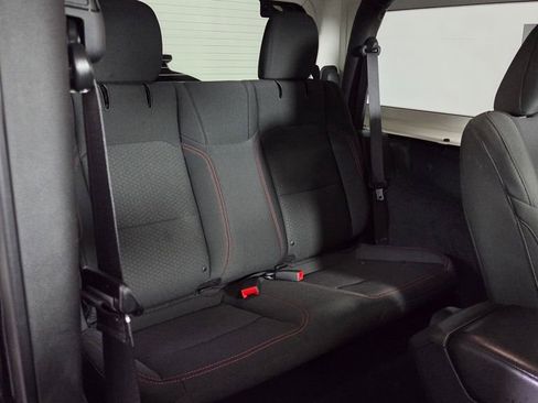 Used 2021 Jeep Wrangler Rubicon w/ Steel Bumper Group image 33