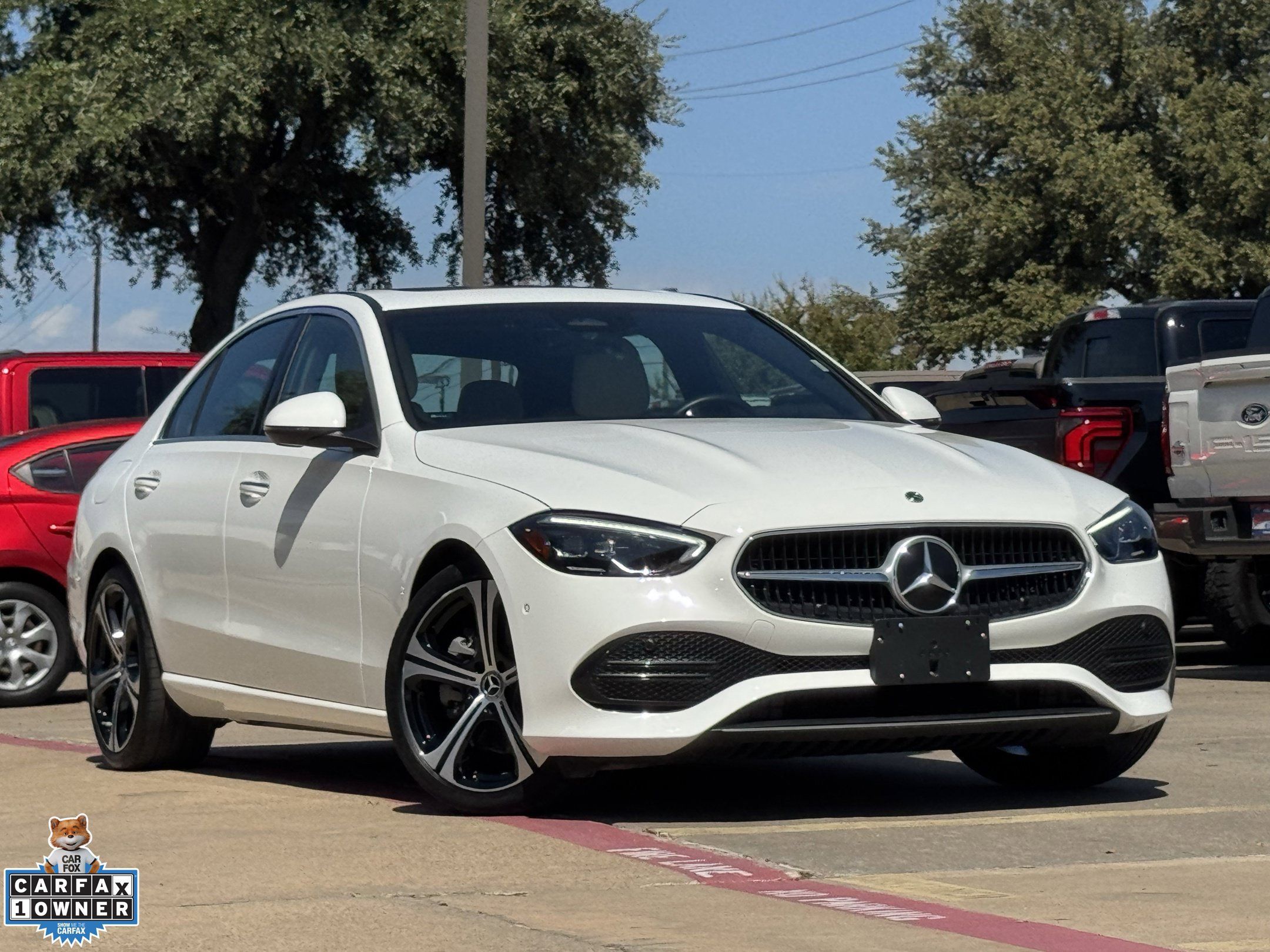 Used 2025 Mercedes-Benz C 300 Sedan image 2