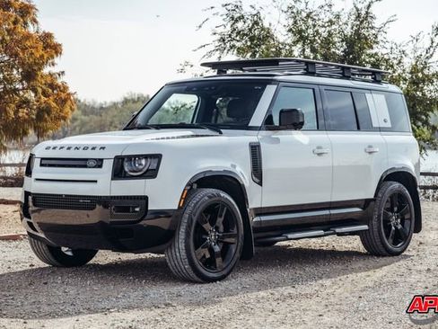 Used 2022 Land Rover Defender 110 X-Dynamic HSE image 5