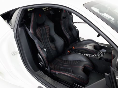 Used 2014 Ferrari 458 Speciale Coupe image 37