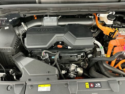 Used 2025 Kia Carnival SX Prestige FWD image 34