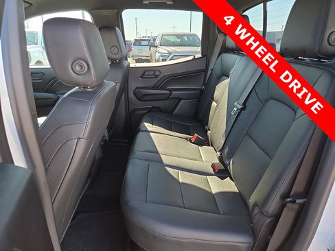 Used 2024 Chevrolet Colorado Trail Boss image 10