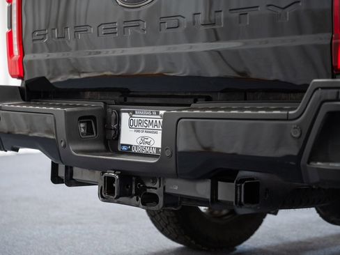 Certified 2024 Ford F250 Lariat w/ Lariat Ultimate Package image 9