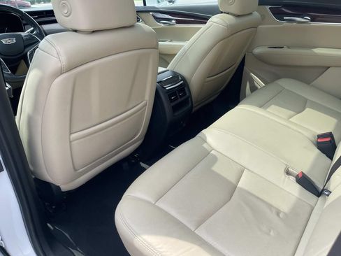 Used 2019 Cadillac XT5 Premium Luxury w/ Driver Assist Package FWD image 19