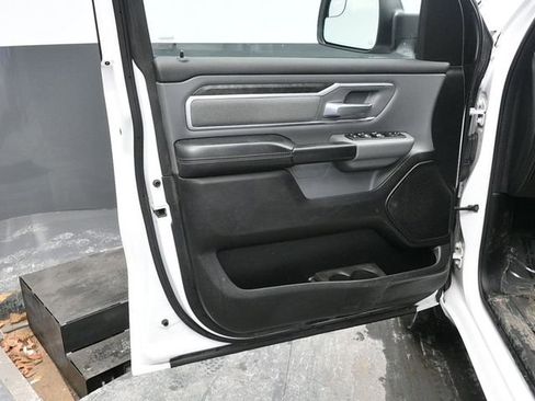 Used 2021 RAM 1500 Big Horn image 16