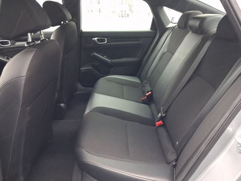 Used 2023 Honda Civic Sport image 18