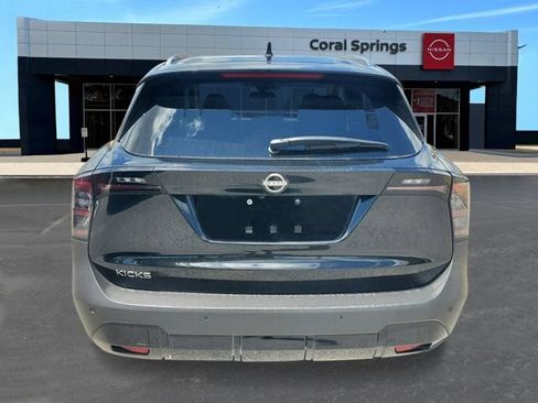 New 2026 Nissan Kicks SV w/ SV Premium Package FWD image 4