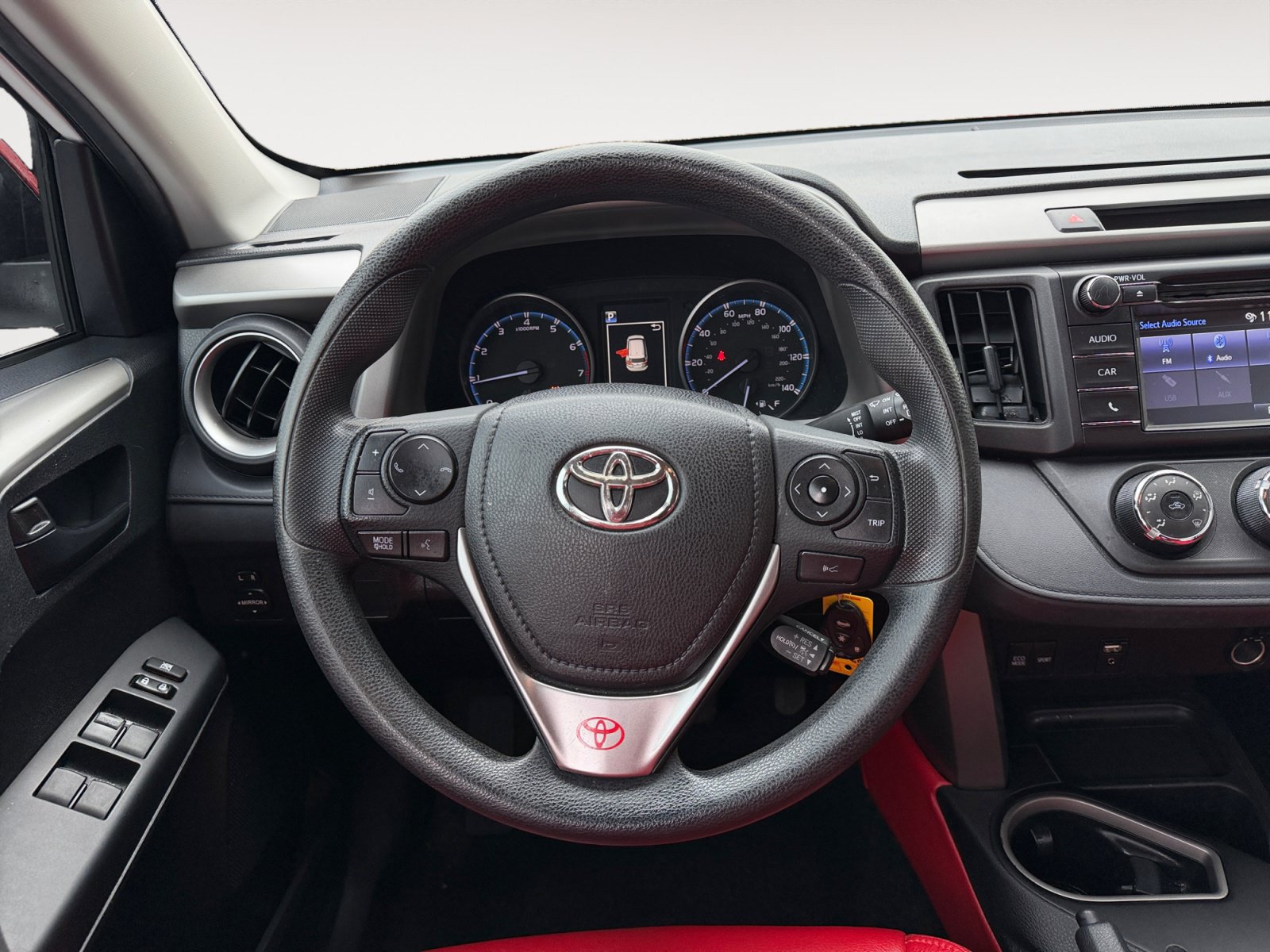 Used 2018 Toyota RAV4 LE w/ All Weather Liner Package AWD/4WD image 12