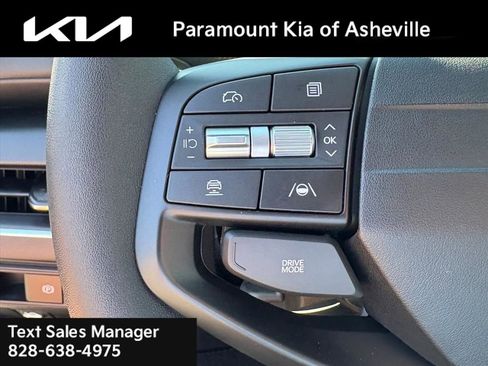 New 2025 Kia K4 LXS image 25